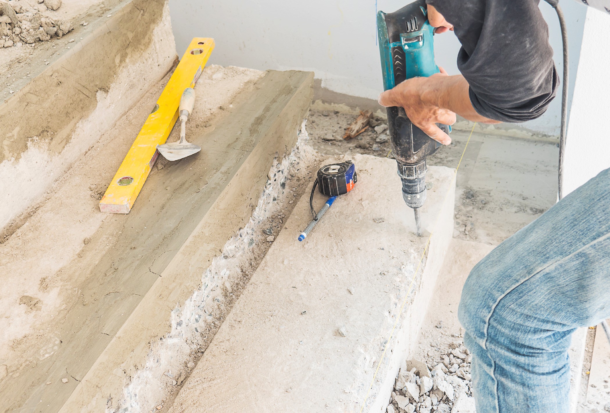 英豪清拆工程 香港清拆公司 住宅全屋清拆工程施工現場